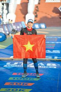 BIB: 100
                            <button type="button" onclick="openModal(22765145)" class="btn btn-primary btn-sm float-right btn-popup" data-toggle="modal" data-target=".modal-high-quality">
                        <i class="fas fa-shopping-cart"></i> Add to Cart
                    </button>
                                            <button type="button" onclick="isThisMe(22765145, true)" class="btn btn-success btn-sm float-right btn-popup btn-isme hidden" data-toggle="tooltip" data-placement="bottom" title="นี่คือรูปของคุณใช่ไหม คลิกที่นี่เพื่อเอาเข้าอัลบั้ม">
                        <i class="fas fa-plus"></i> Add to album
                    </button>
                    <button type="button" onclick="isThisMe(22765145, false)" class="btn btn-warning btn-sm float-right btn-popup btn-isnotme hidden">
                        <i class="fas fa-ban"></i> Remove from album
                    </button>